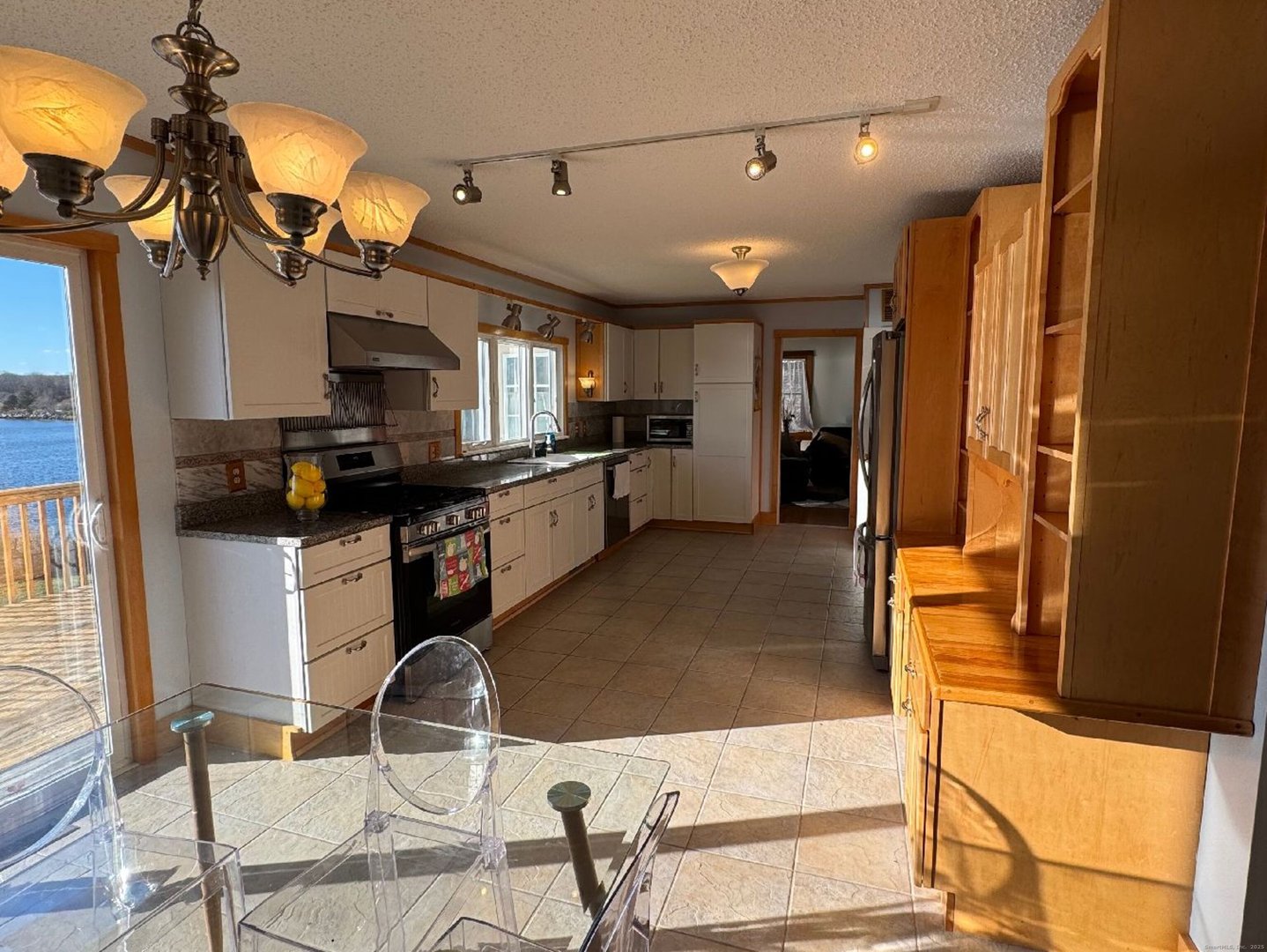 123 Seneca Drive Photo 7