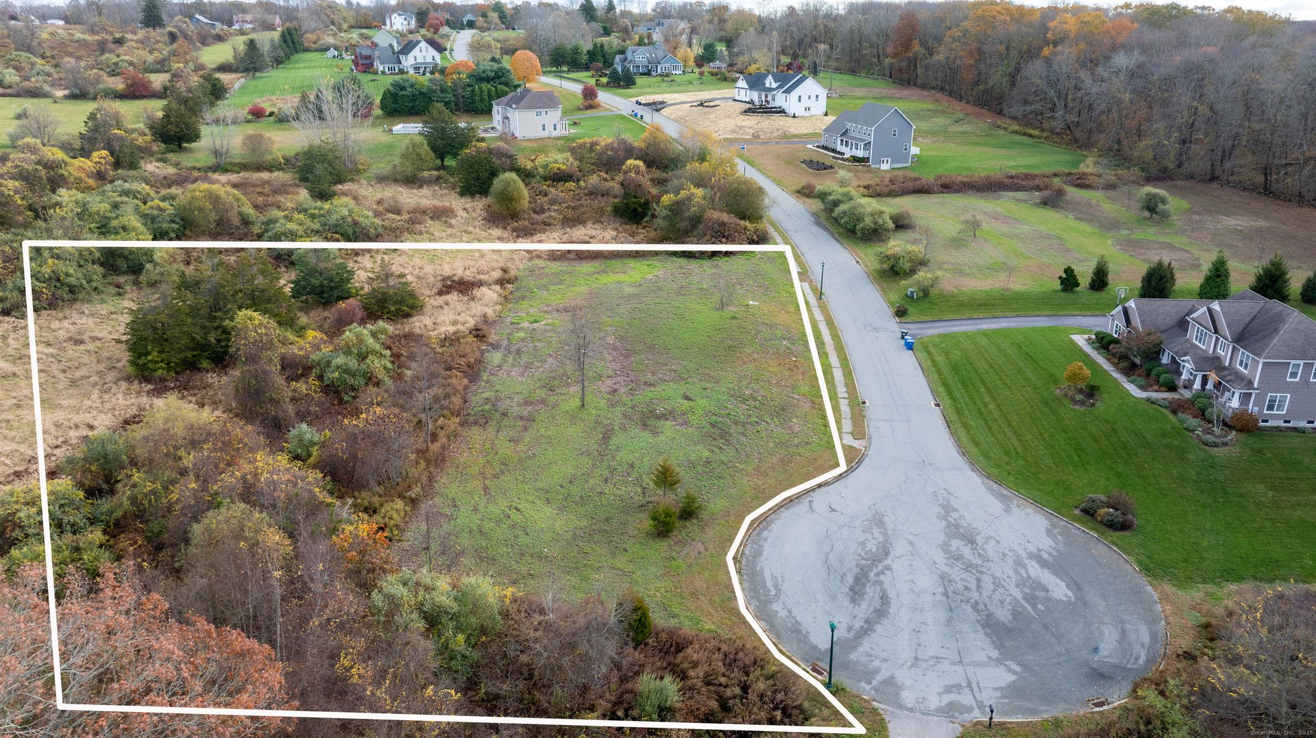 33 Farm View Drive Photo 2