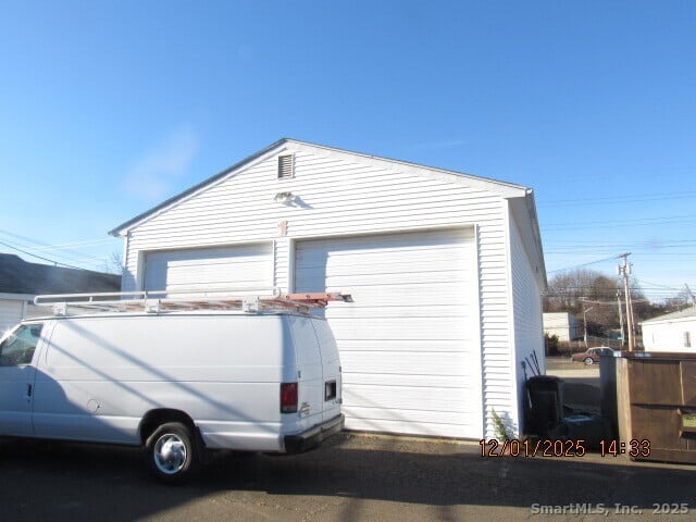 315 Morgan Lane Photo 4