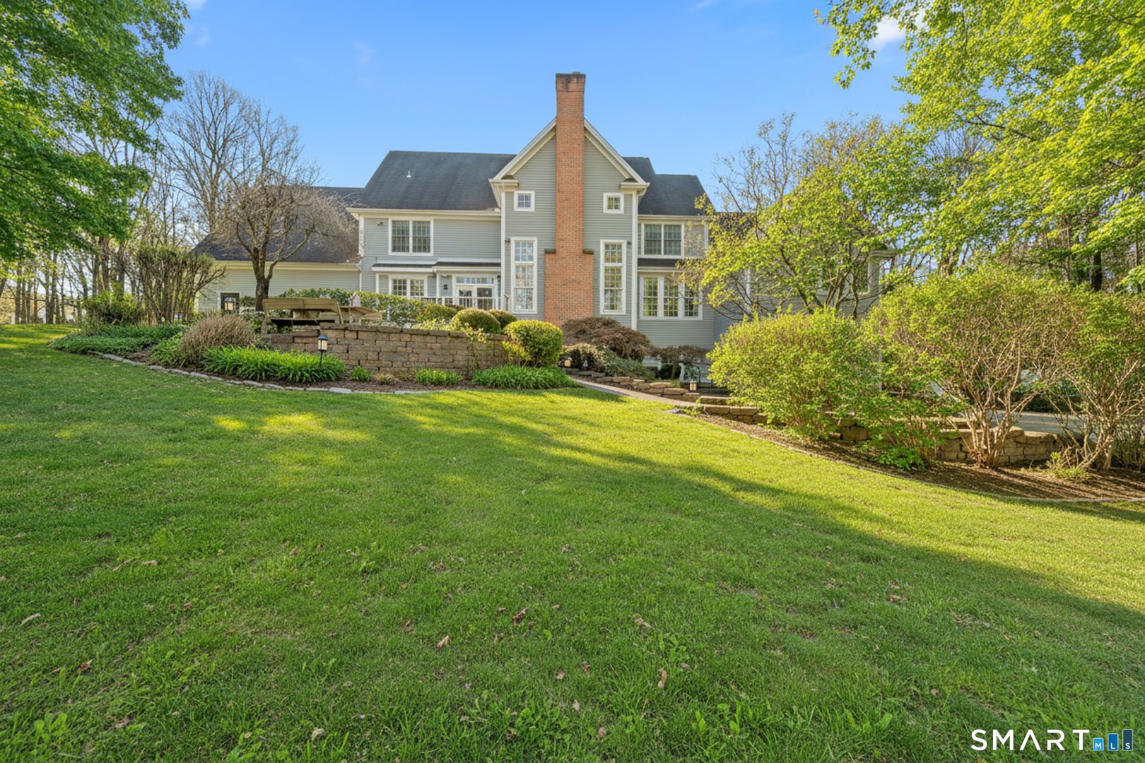 79 Chestnut Hill Road Photo 4