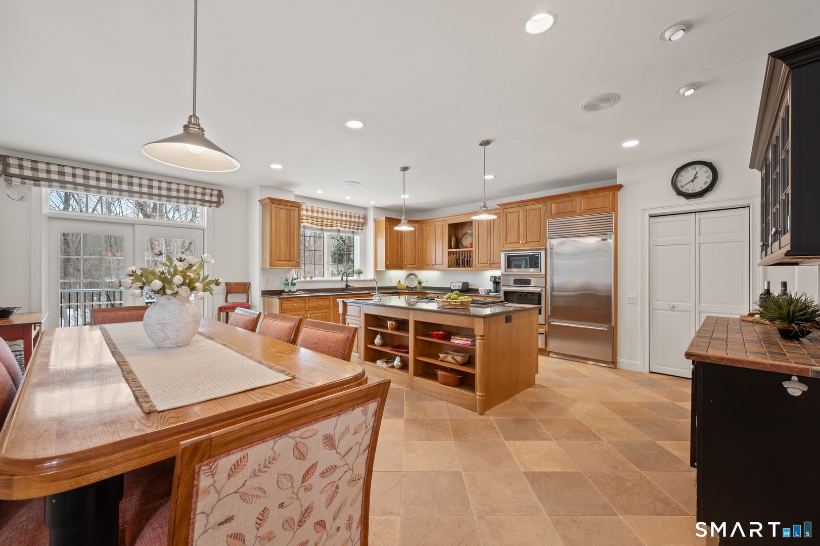 79 Chestnut Hill Road Photo 6