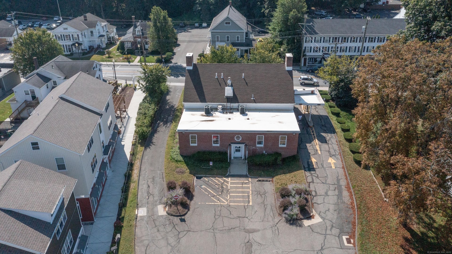 159 Greenwood Avenue Photo 1