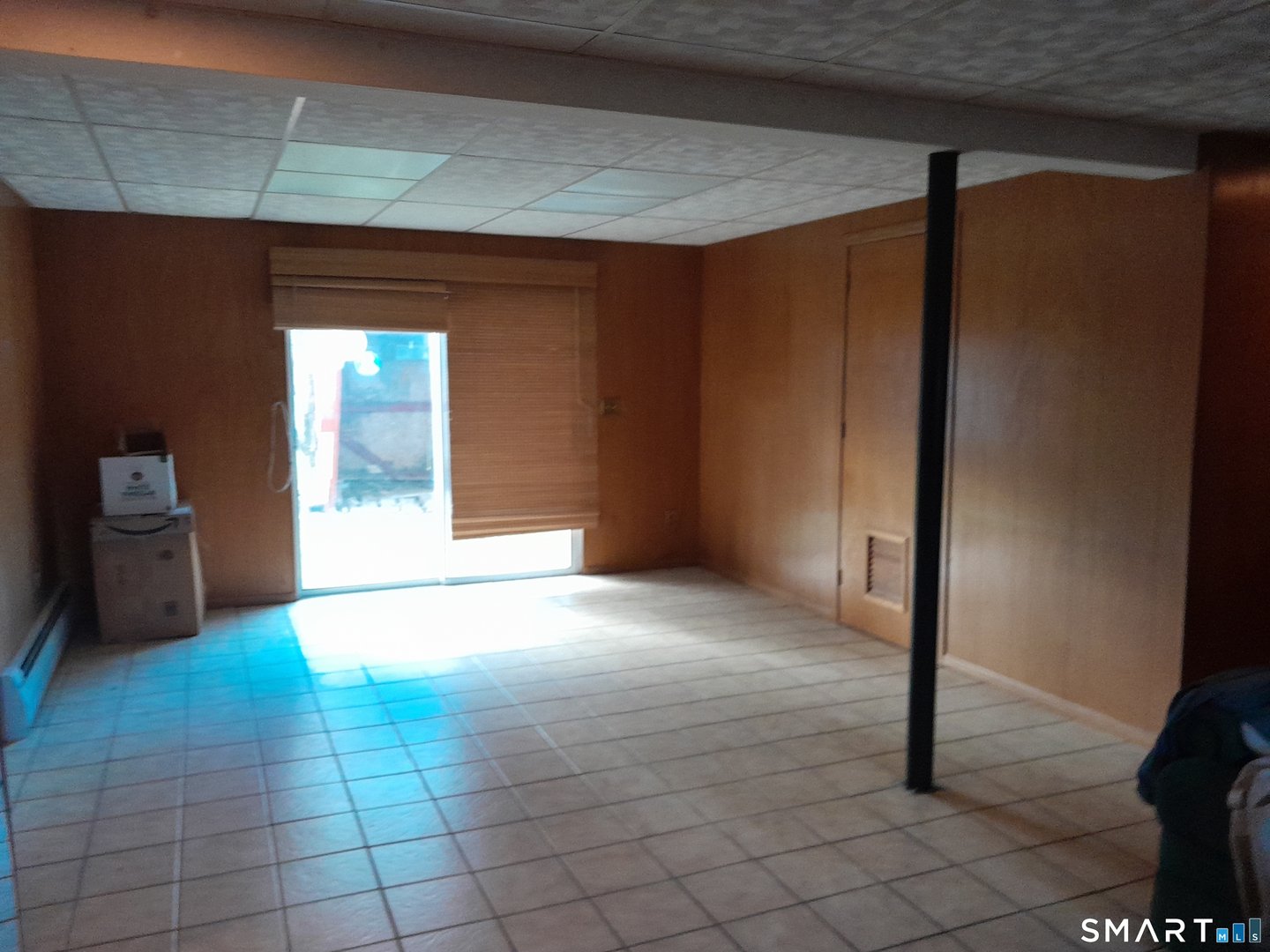 385 Cotton Hill Road Photo 14