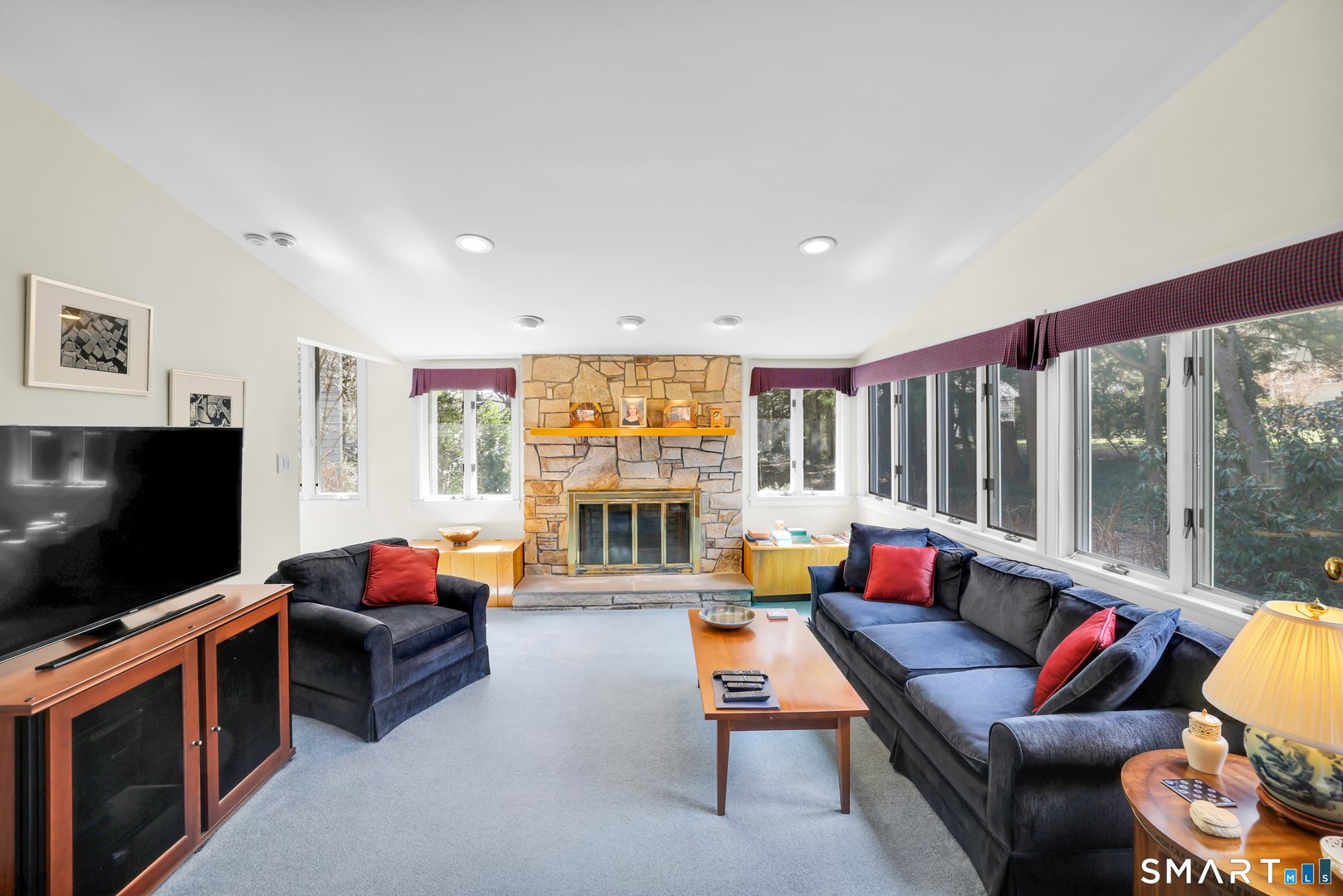 14 Old Orchard Road Photo 14