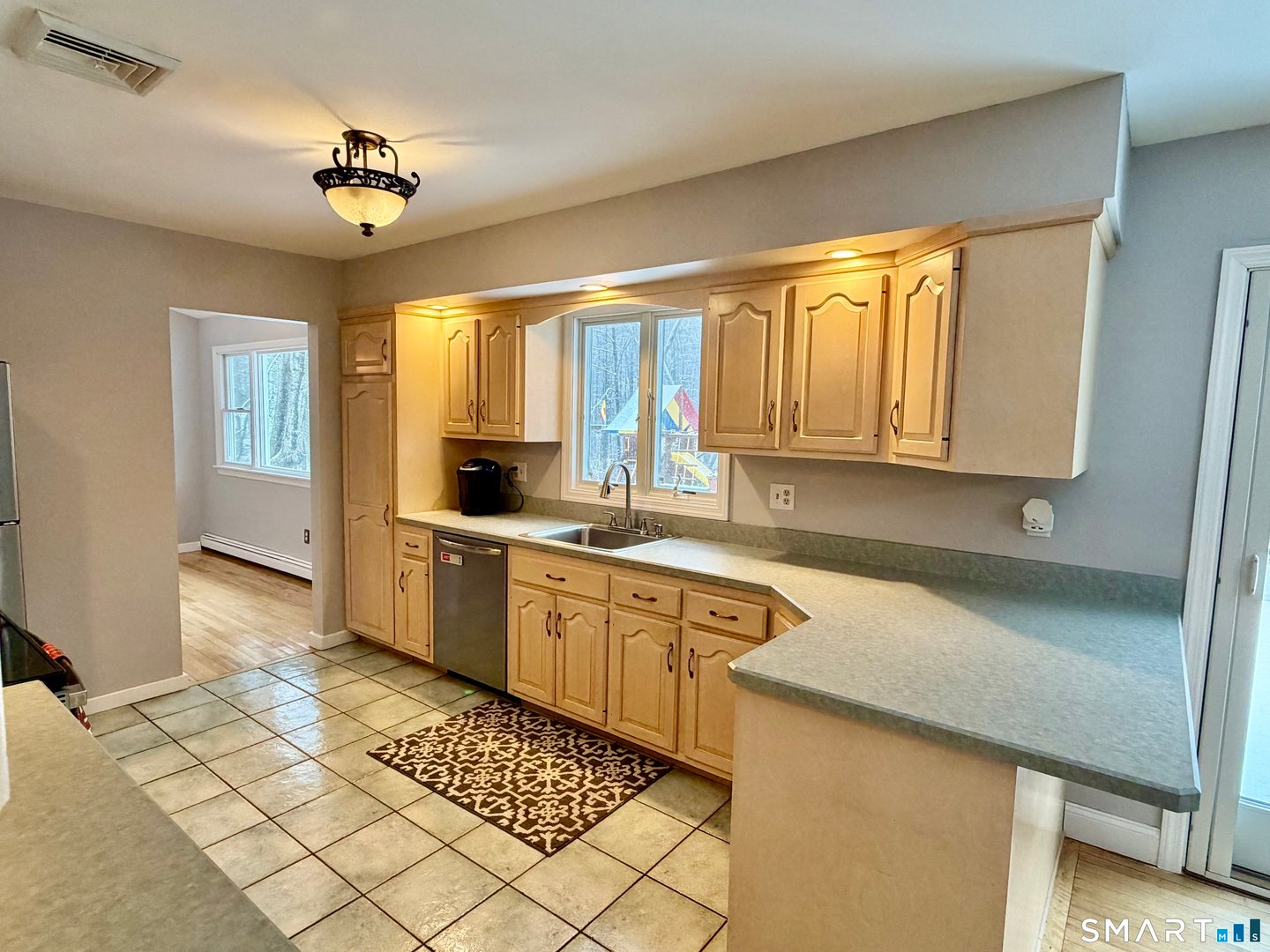 6 Katrina Circle Photo 21