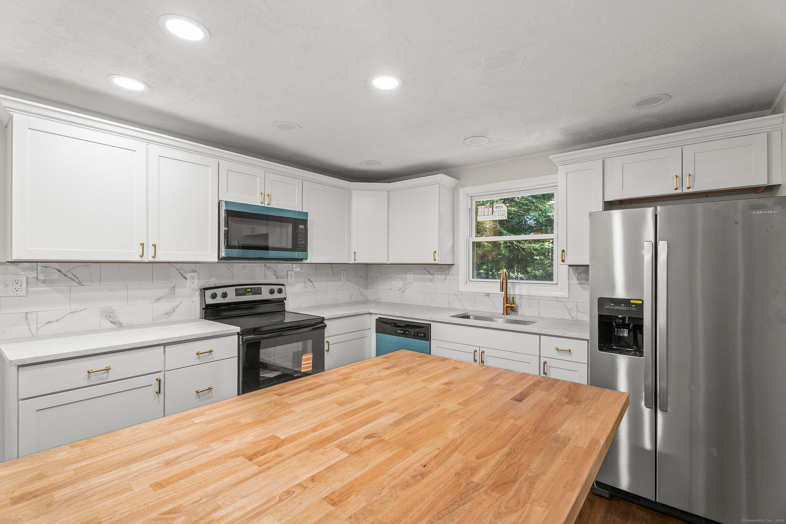 27 Woodland Drive Photo 15