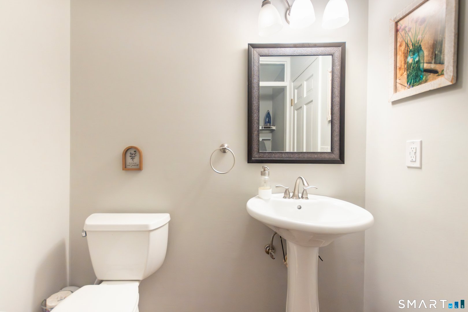 66 Heather Road Photo 25