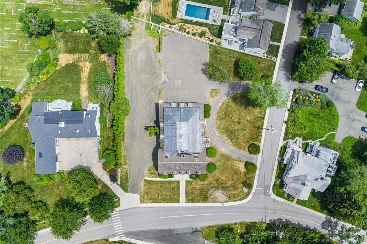 31 North Main Street Photo 5