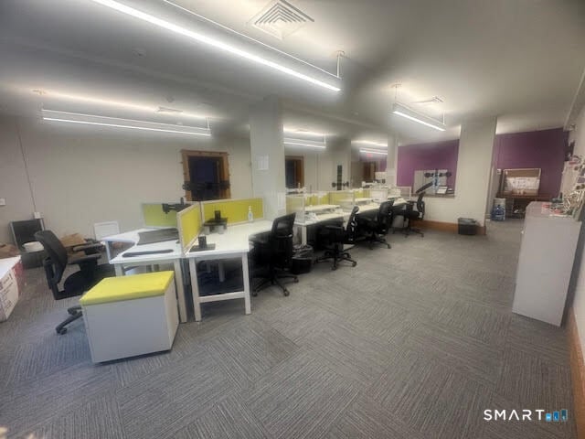 232 Williams Street East Photo 4