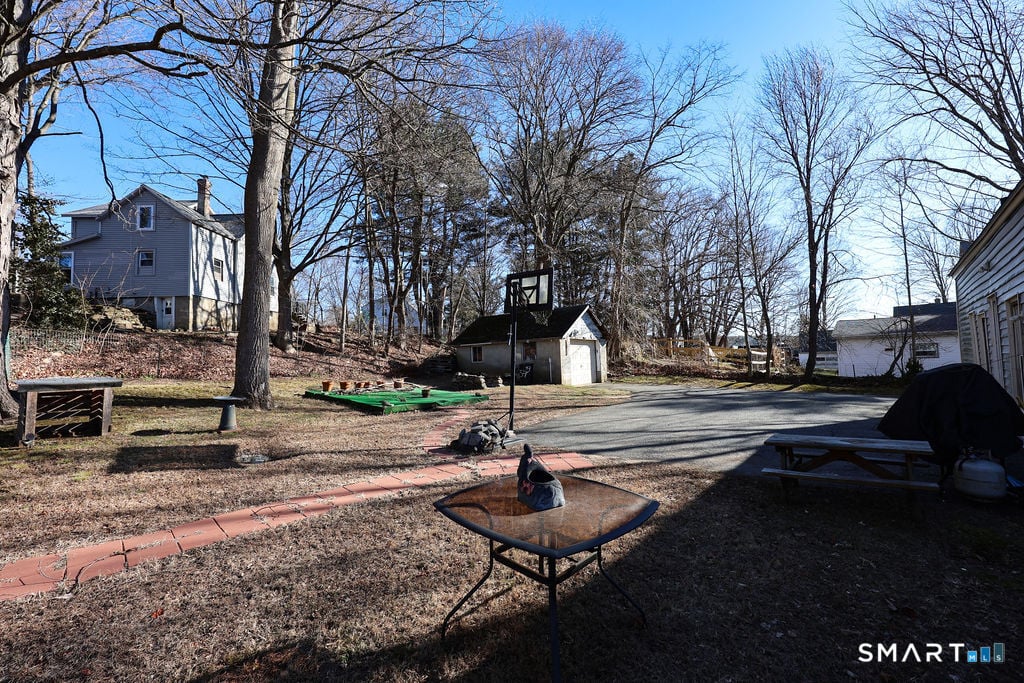 57 West Main Street Photo 17