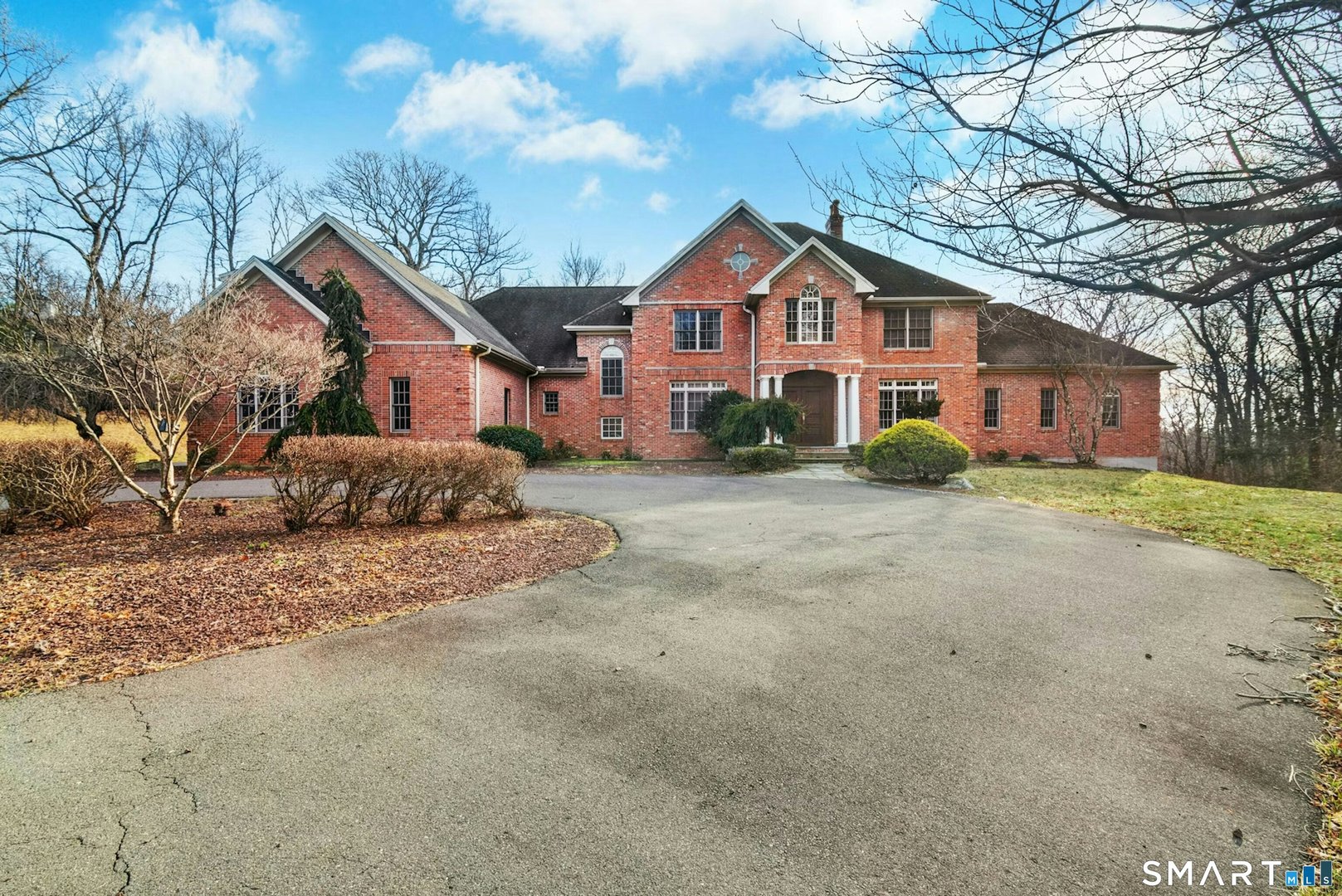 215 Old Mountain Road Photo 1