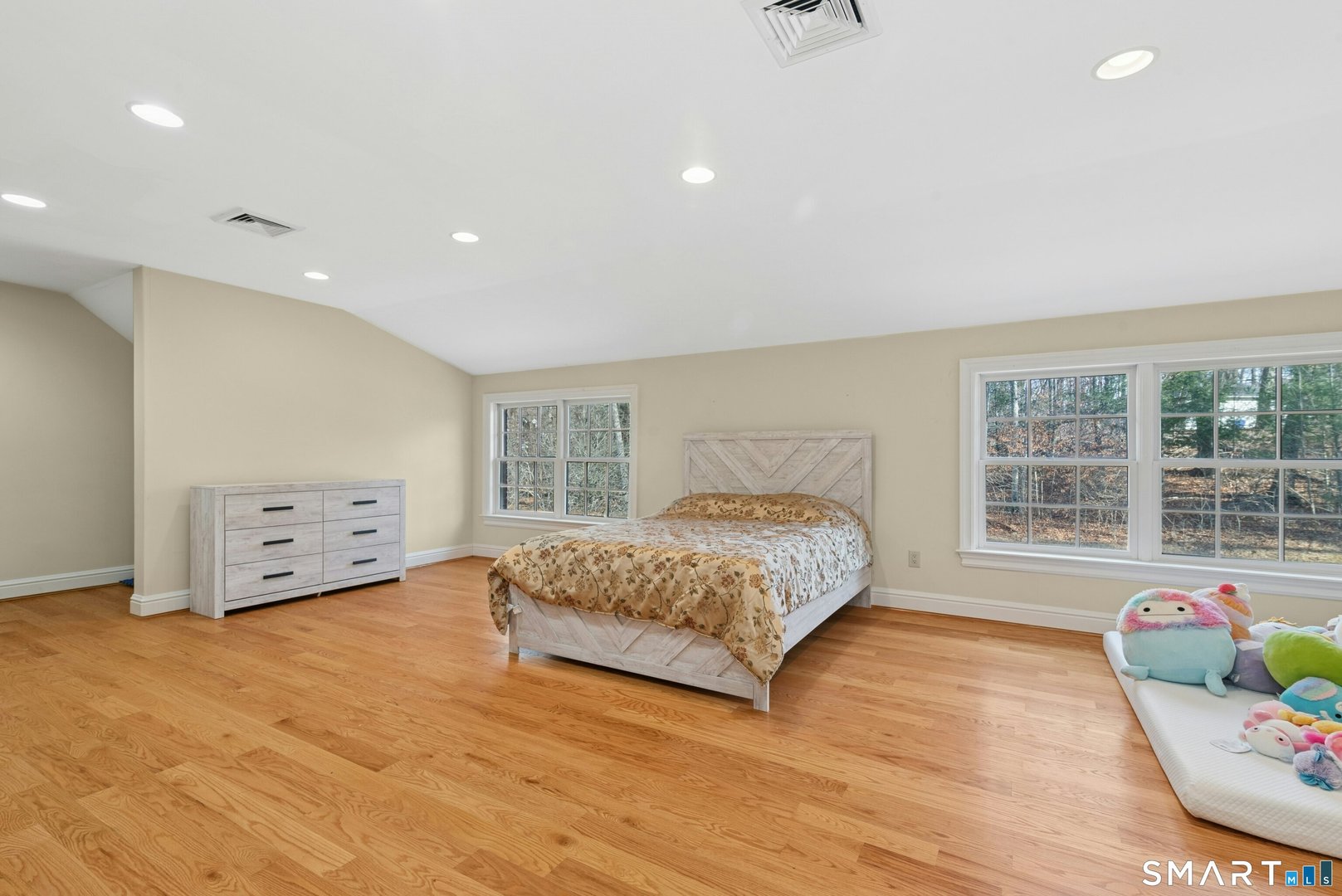 215 Old Mountain Road Photo 26