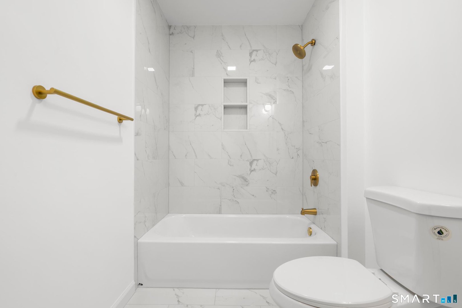 468 Main Street  #318 Photo 24