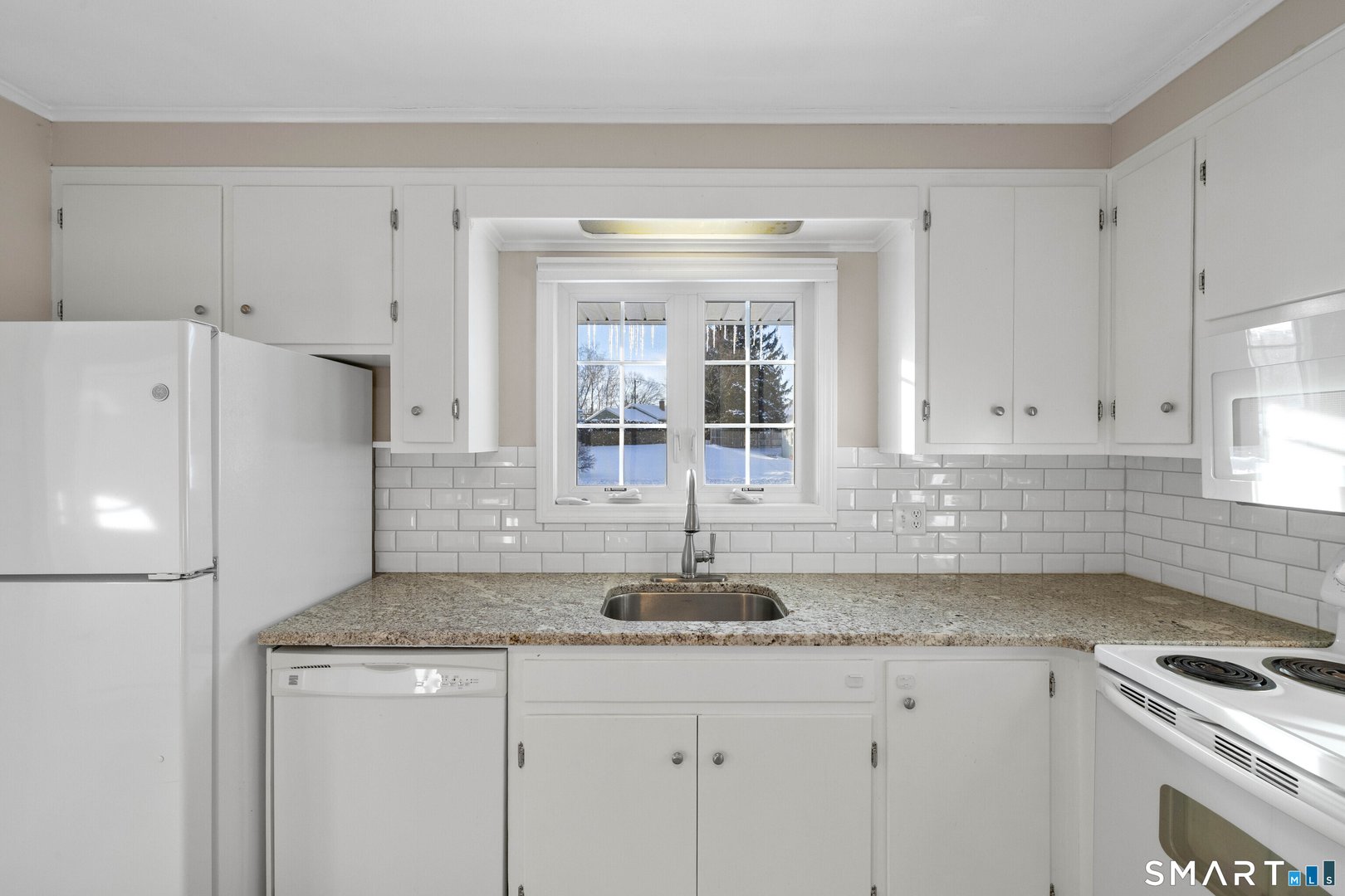 5 Faulkner Drive Photo 9