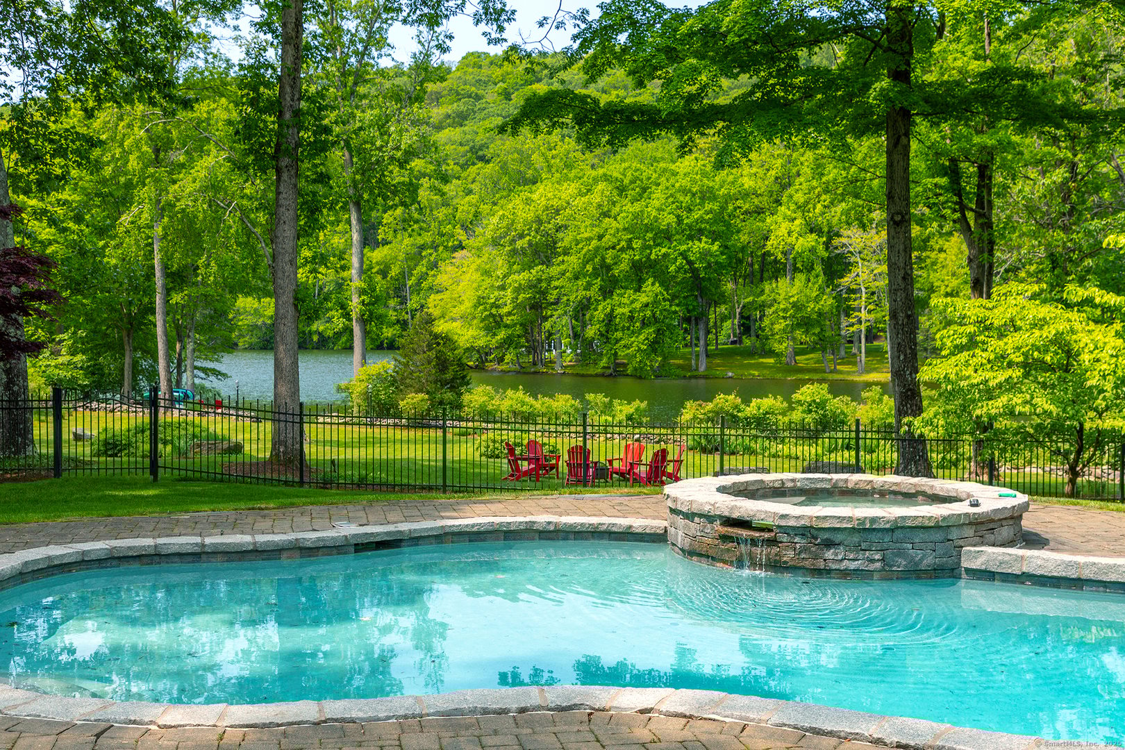 8 Heritage Island Road Photo 30