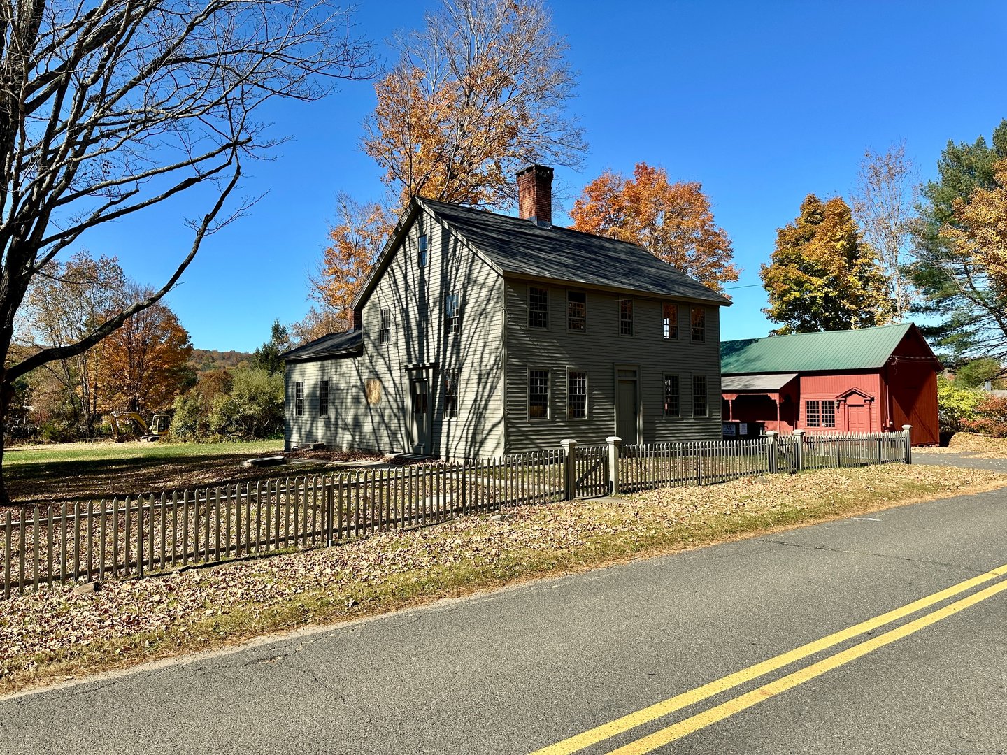 27 Middle Quarter Road Photo 3