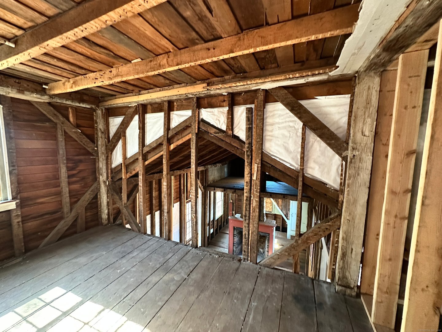 27 Middle Quarter Road Photo 13