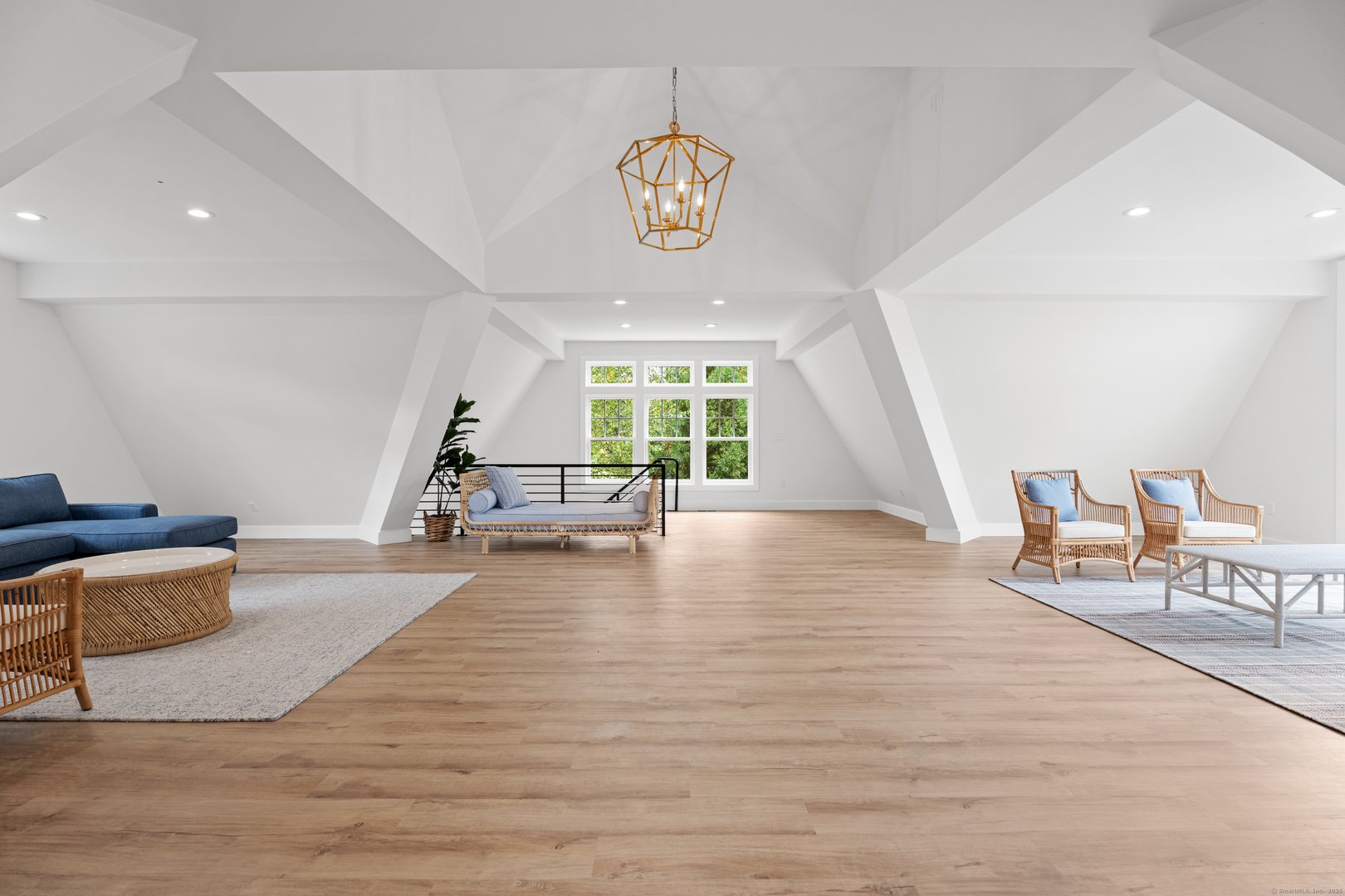 294 Maple Road Photo 37