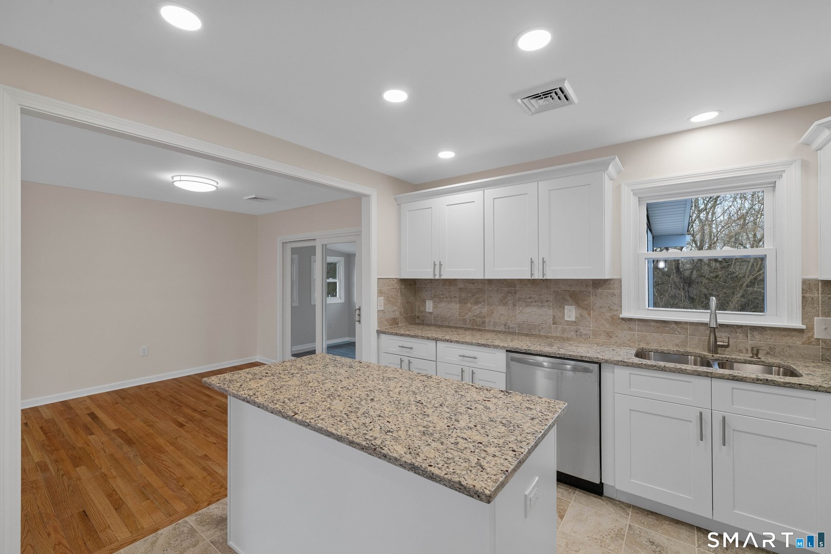 31 Branch Hill Road Photo 23