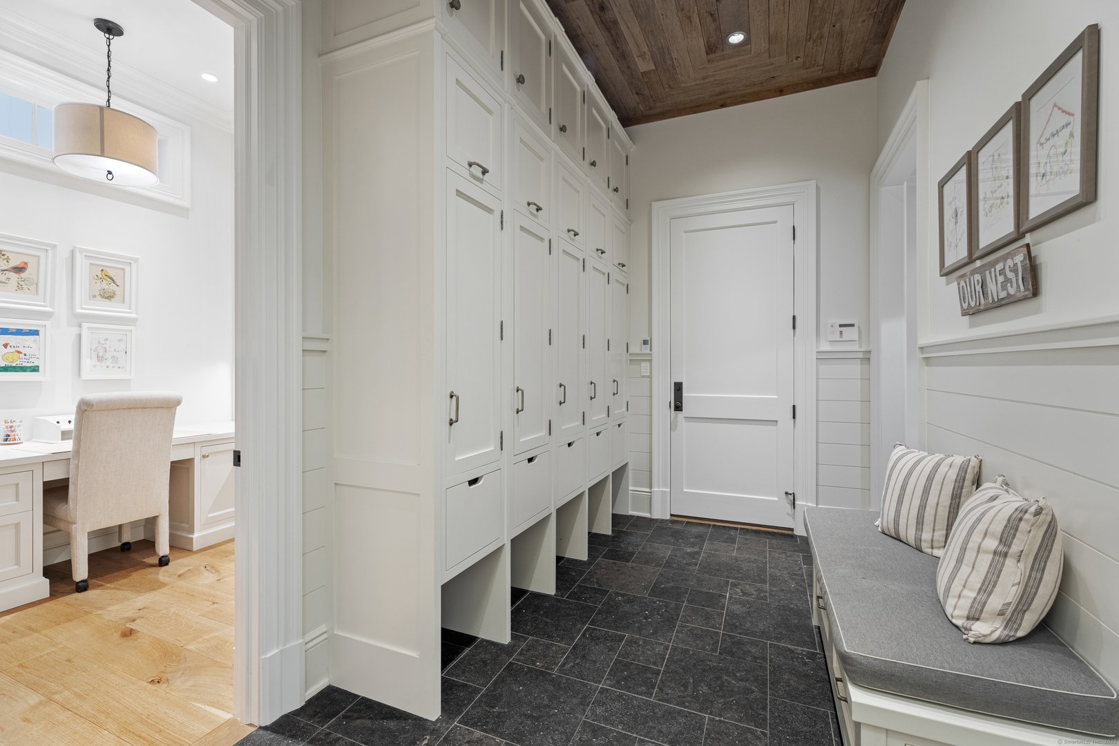 294 Maple Road Photo 22