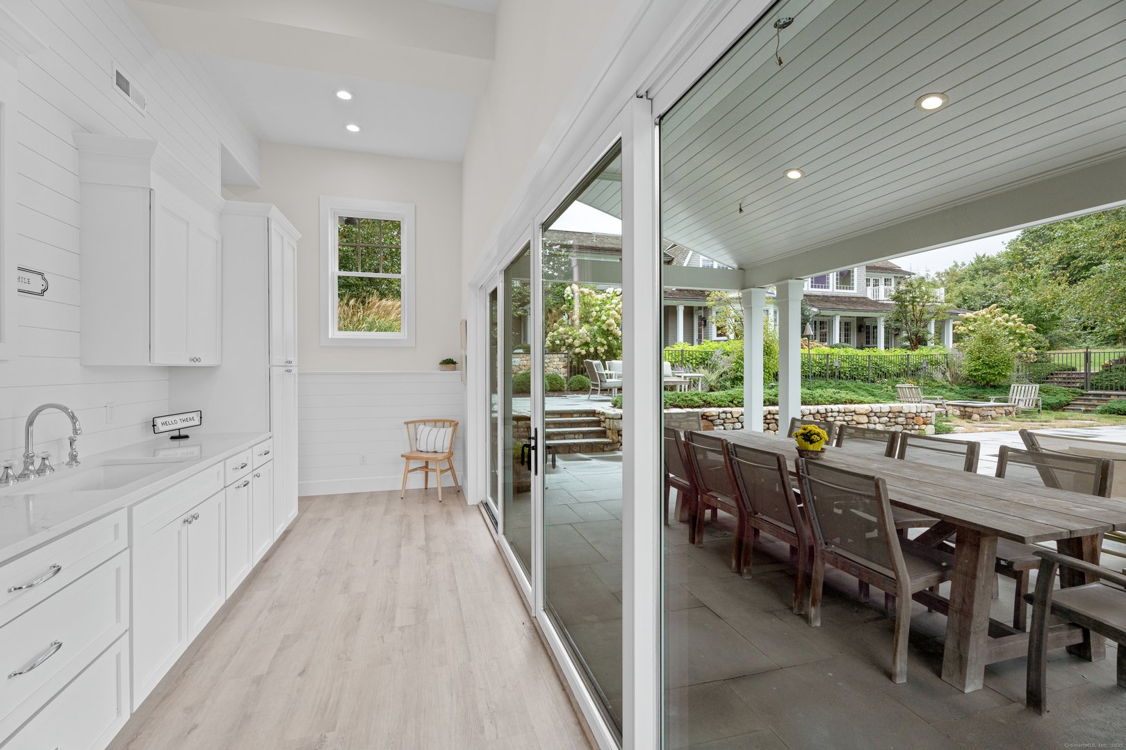 294 Maple Road Photo 36