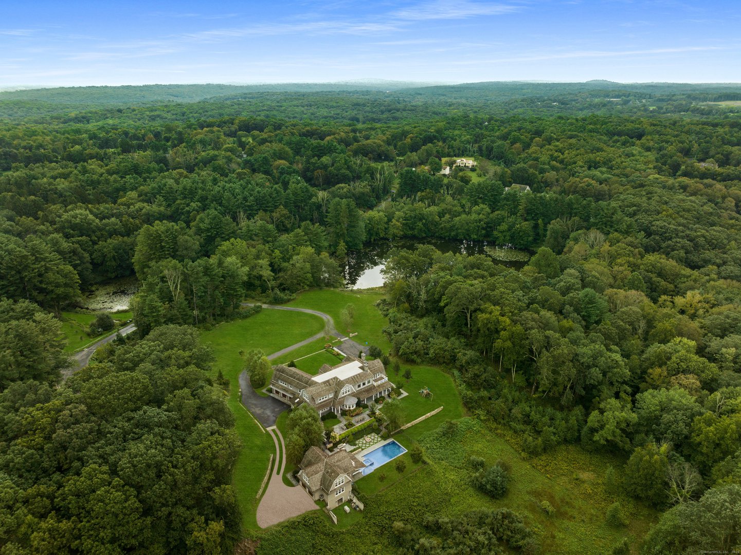 294 Maple Road Photo 40