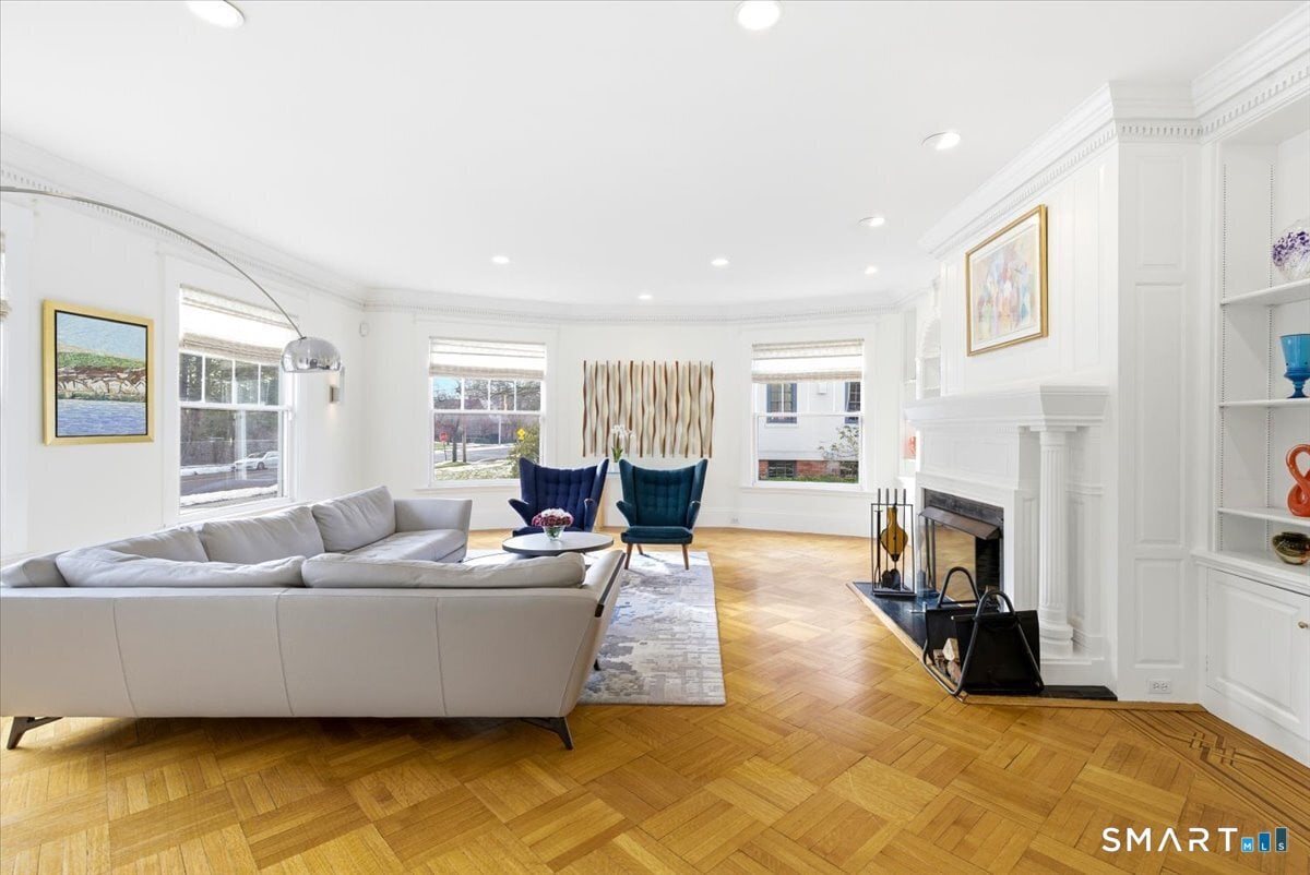 144 Edgehill Road Photo 9