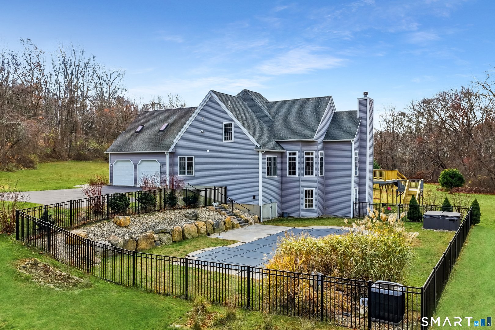 121 Watson Road Photo 9