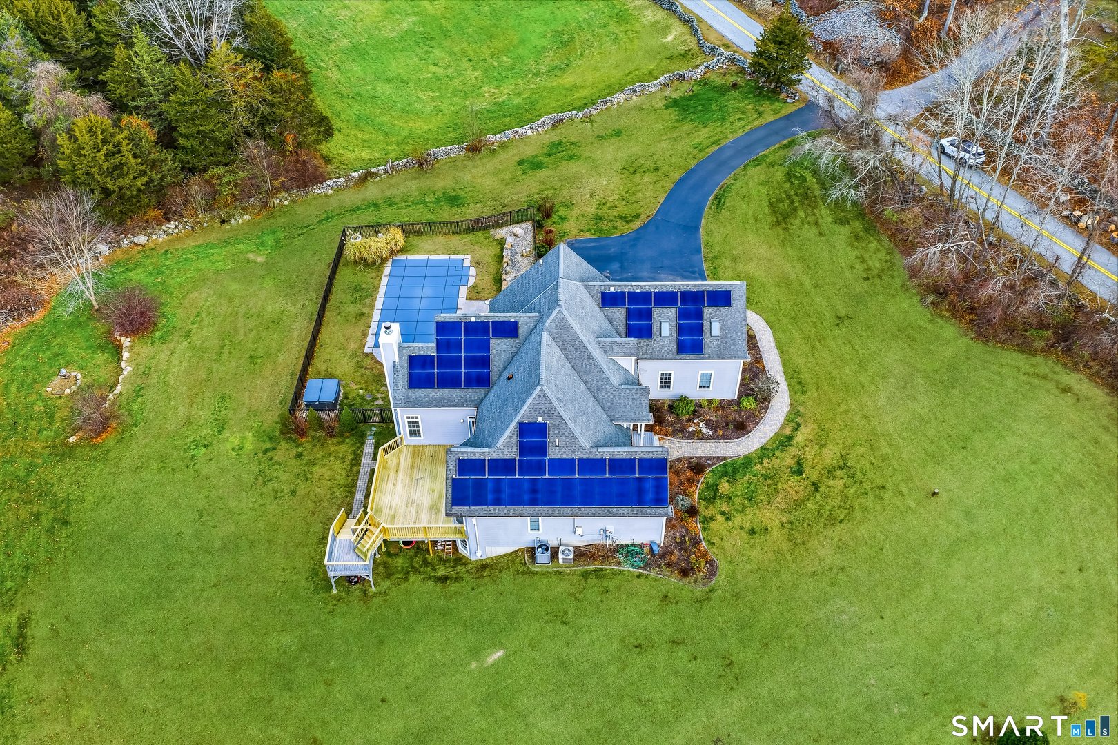 121 Watson Road Photo 10