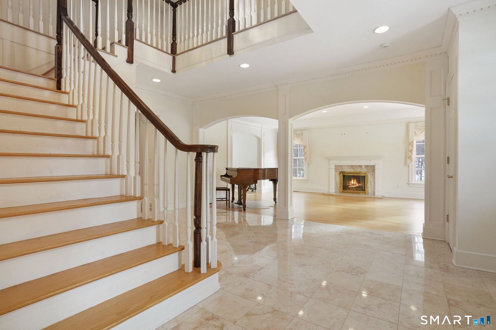 40 Puritan Road Photo 4