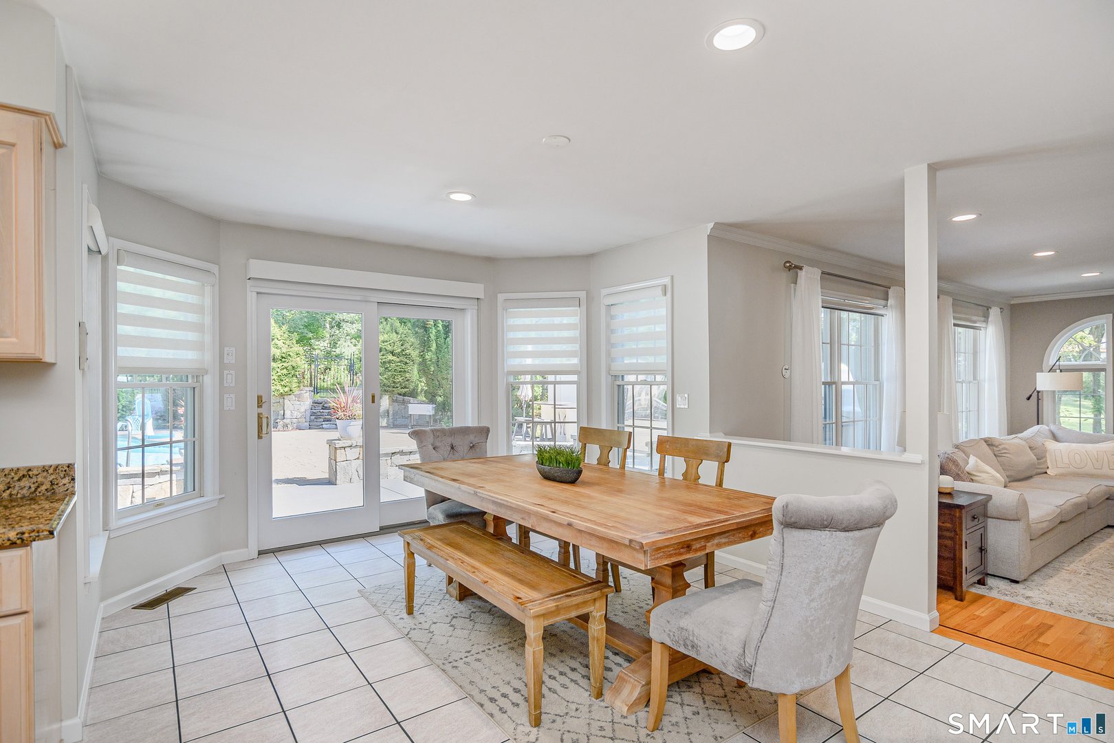 8 Woodridge Lane Photo 7