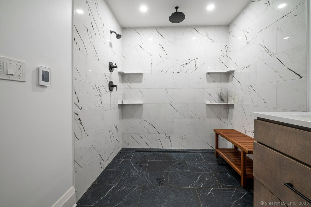 78 Blue Hills Road Photo 12