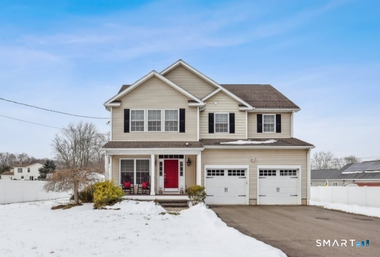 10 Ball Road Photo 1