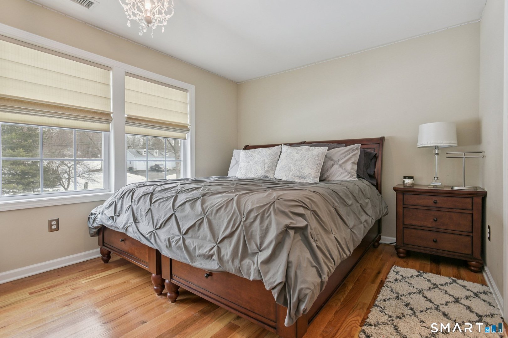 10 Ball Road Photo 27