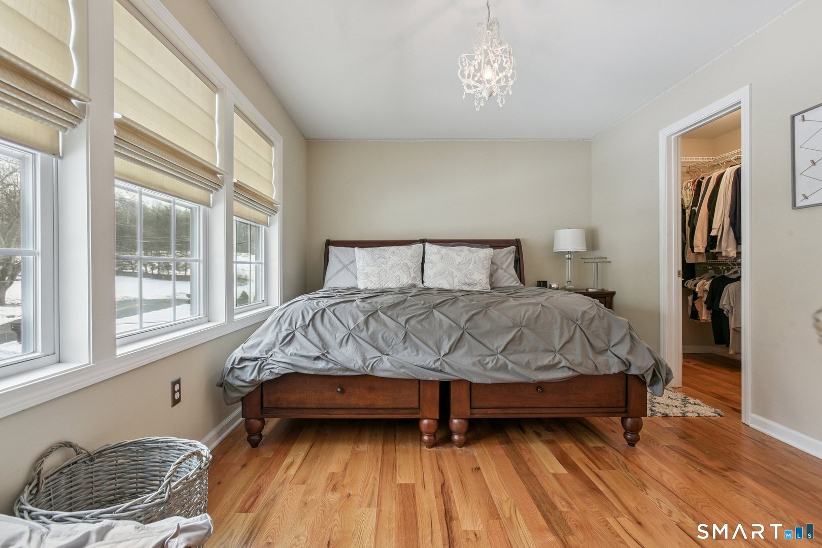 10 Ball Road Photo 29