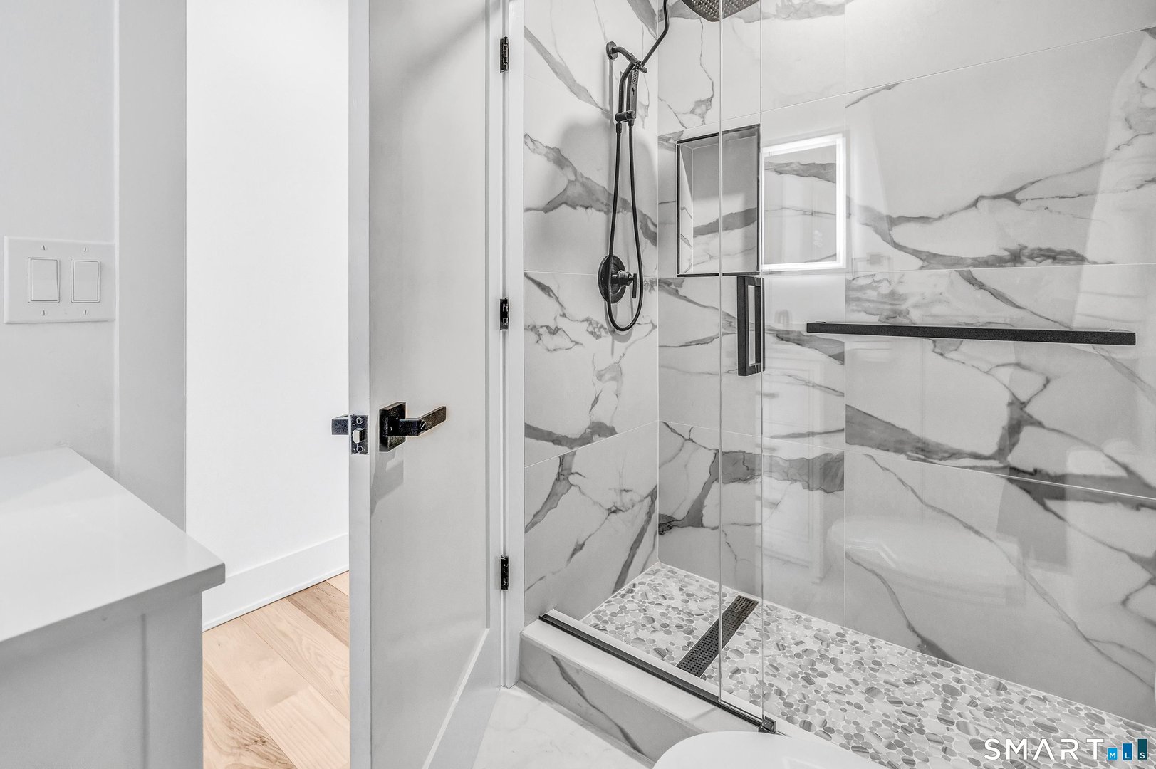 15 Melba Street Photo 37