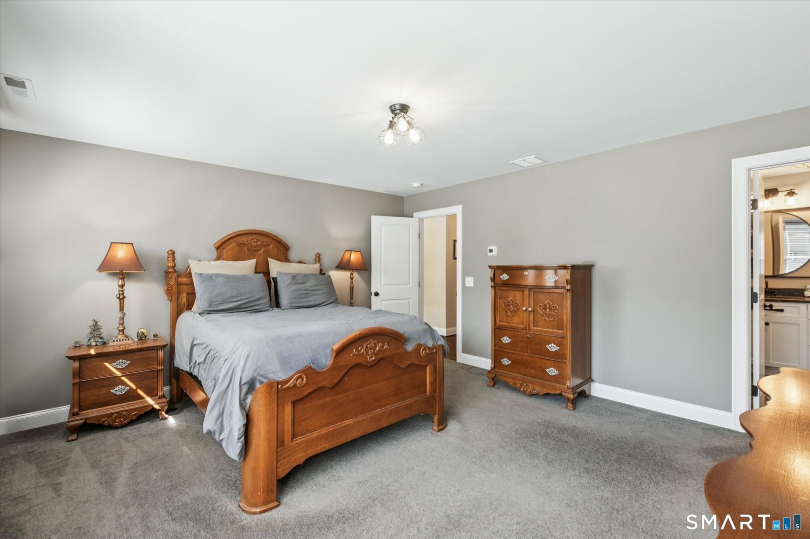 51 Hendricks Lane Photo 18