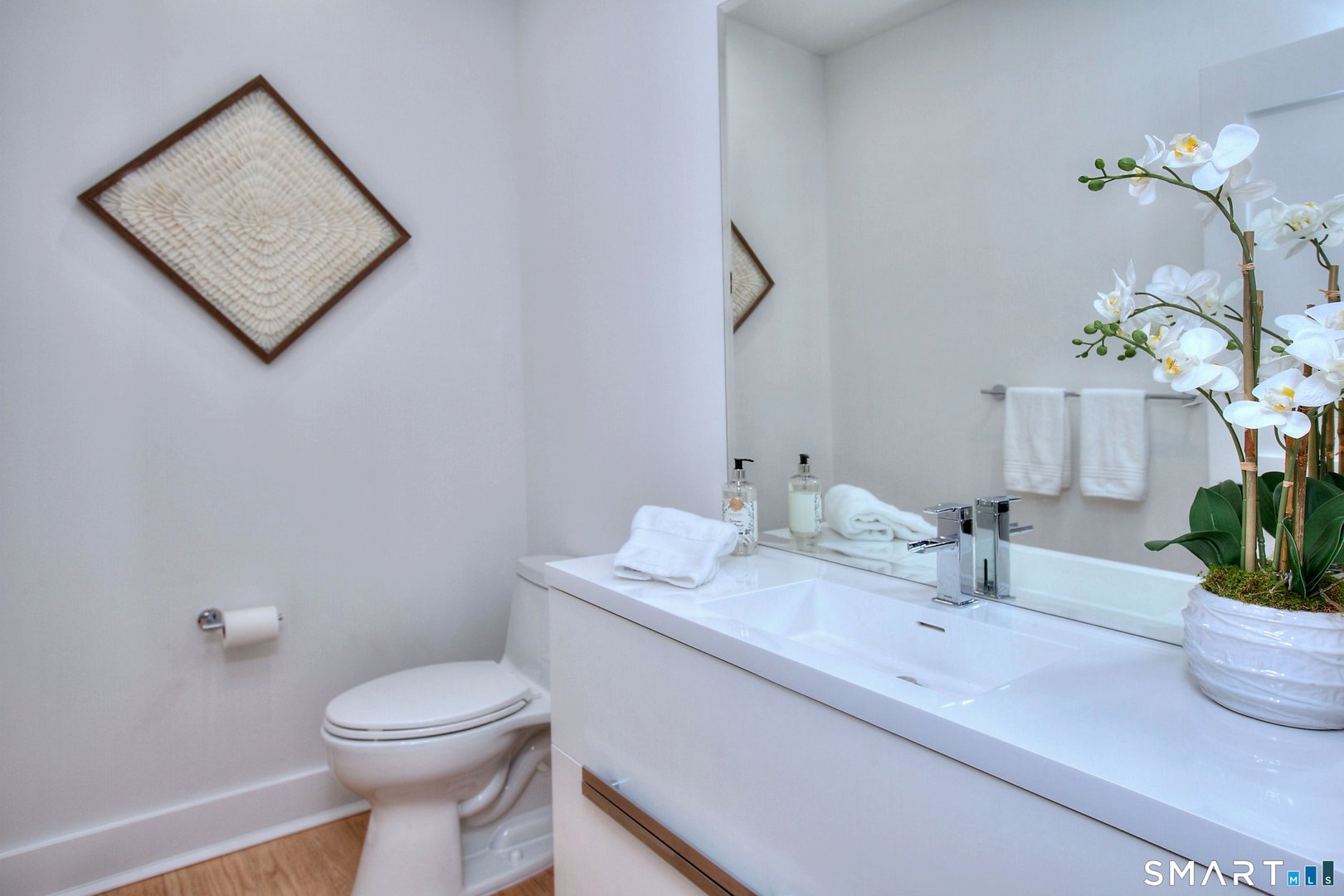 120 West Lane Photo 10