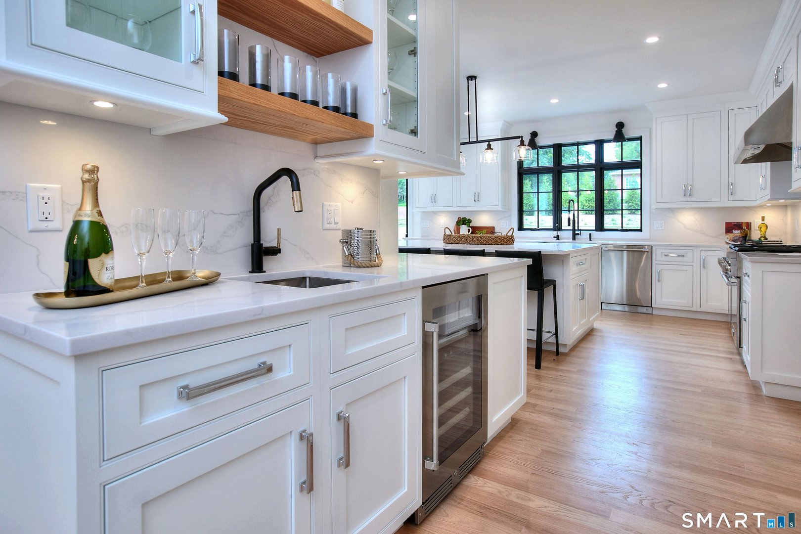 120 West Lane Photo 18