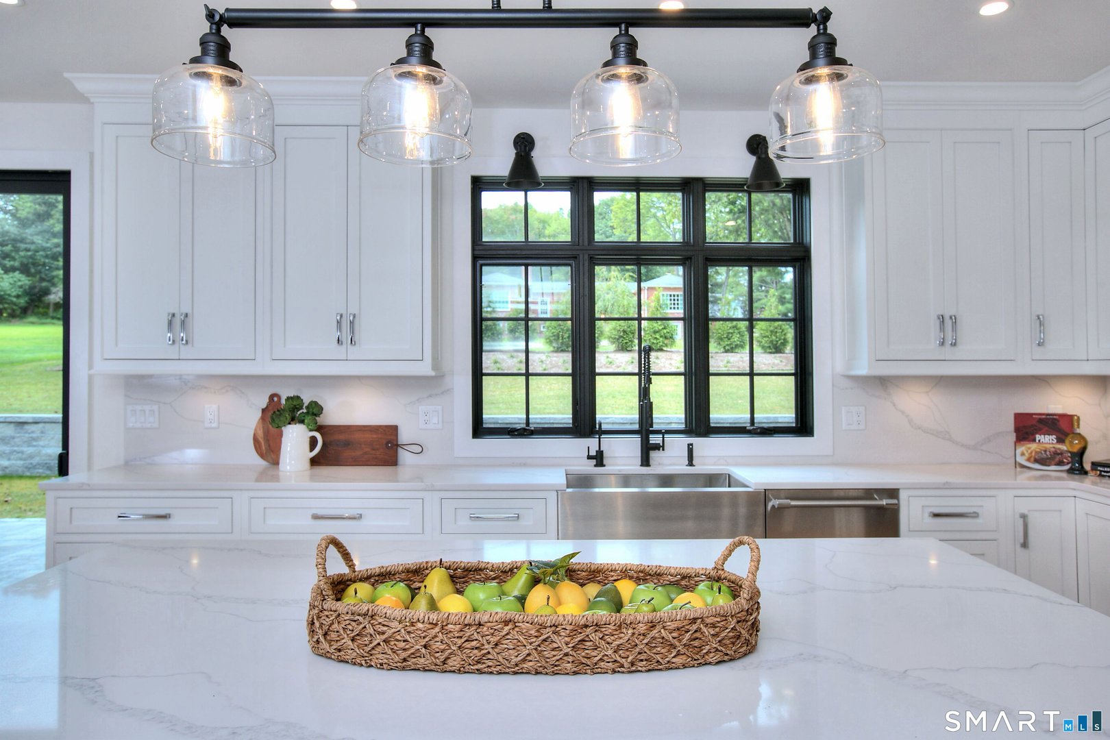 120 West Lane Photo 28