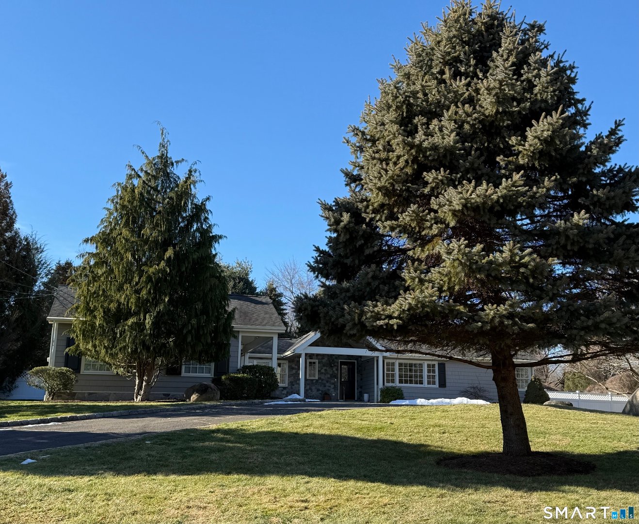 36 Macarthur Lane Photo 1