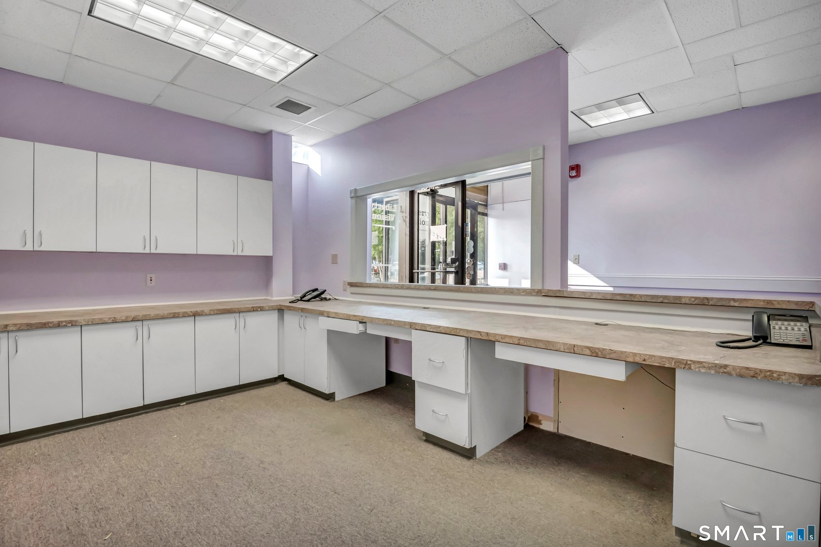 2428 Whitney Avenue Photo 20