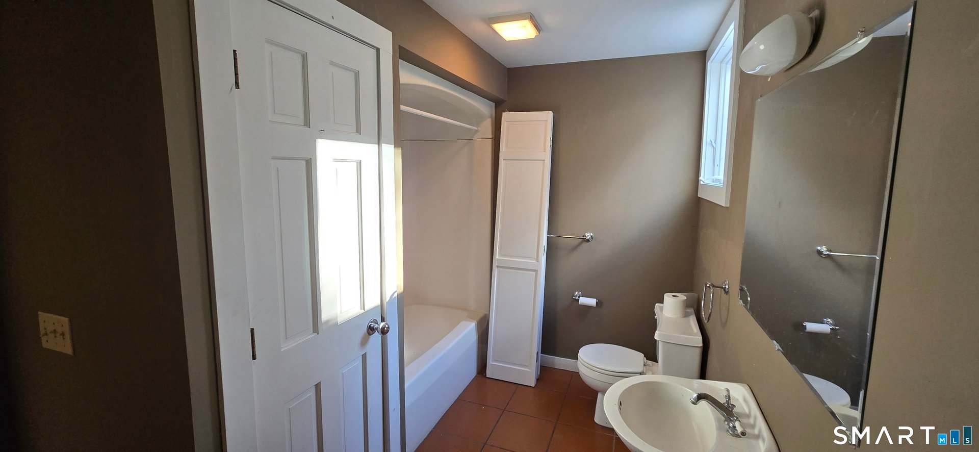 26 Ferry Road Photo 14