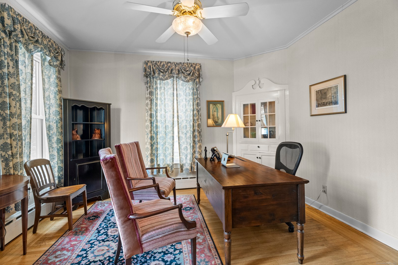 32 East Main Street Photo 7