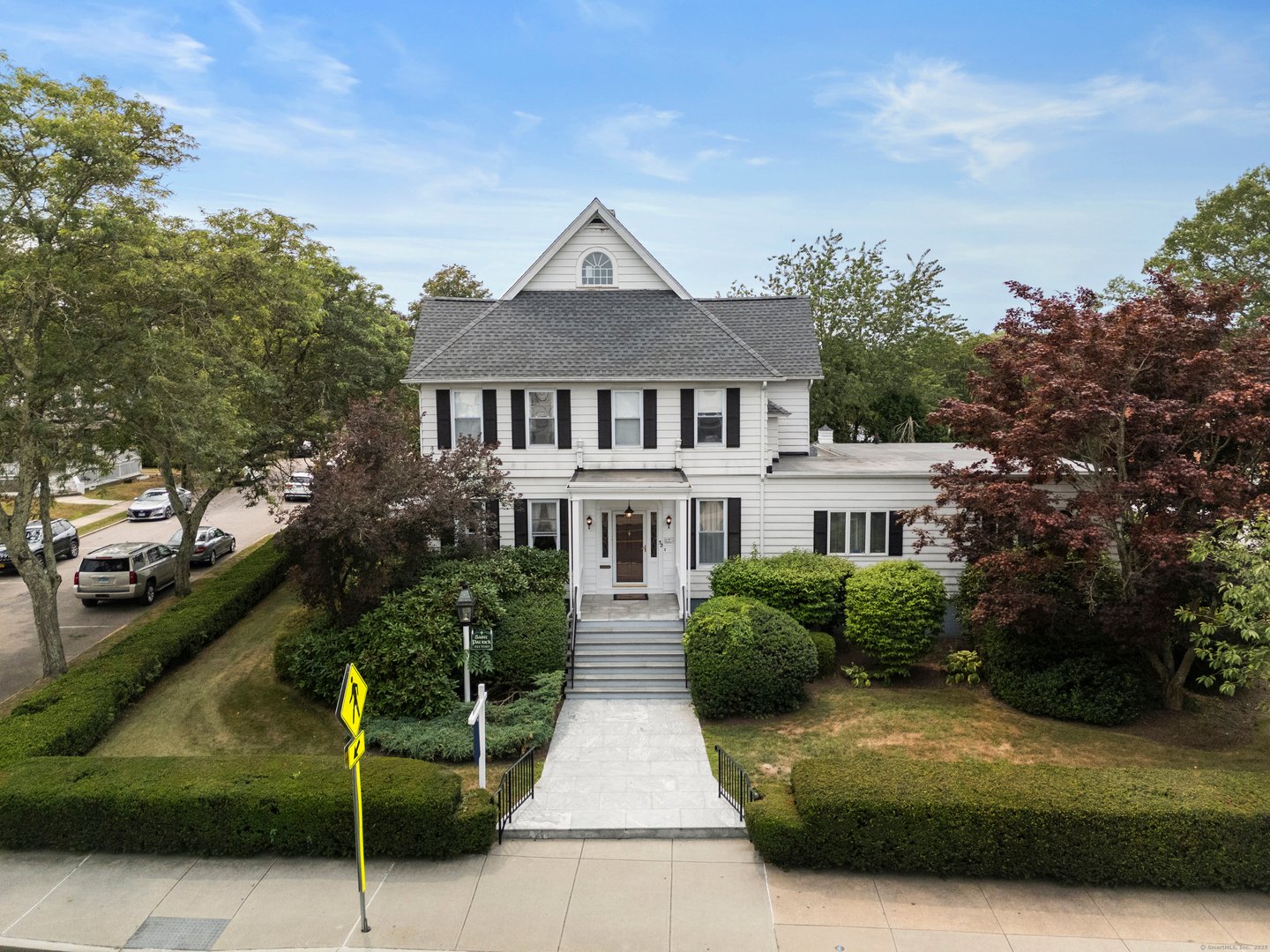 32 East Main Street Photo 21