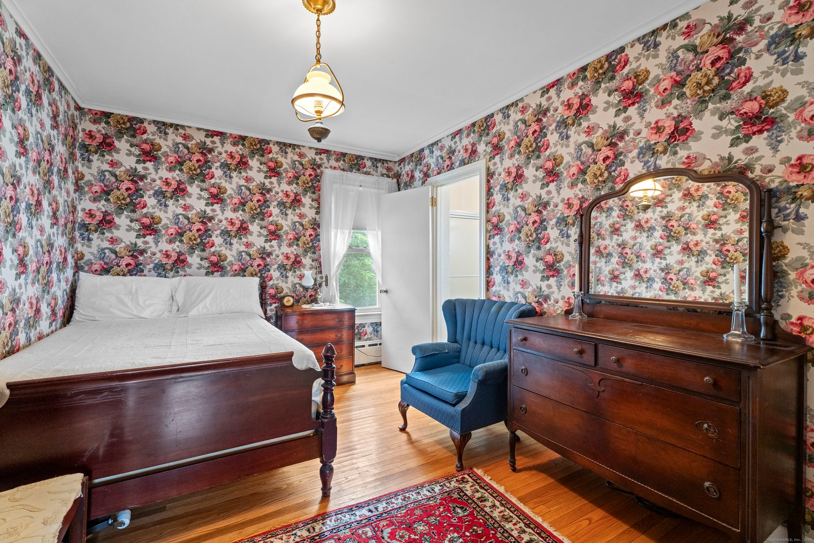 32 East Main Street Photo 26