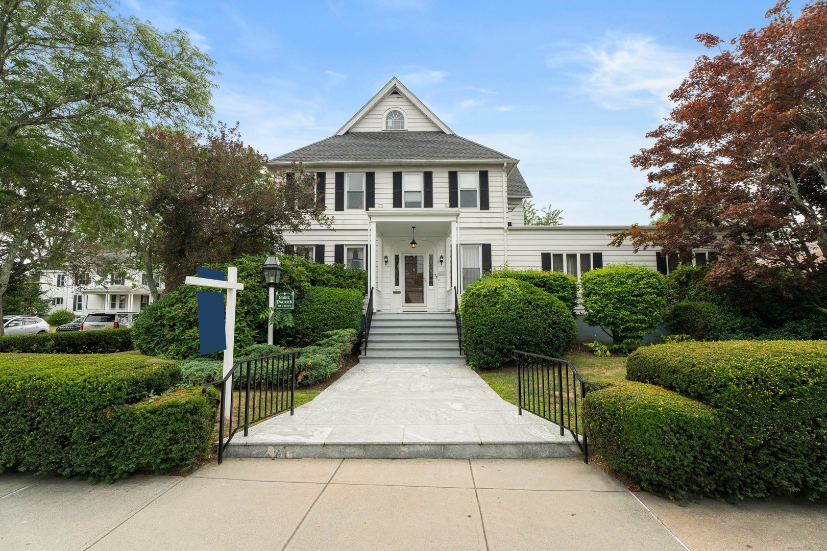 32 East Main Street Photo 31