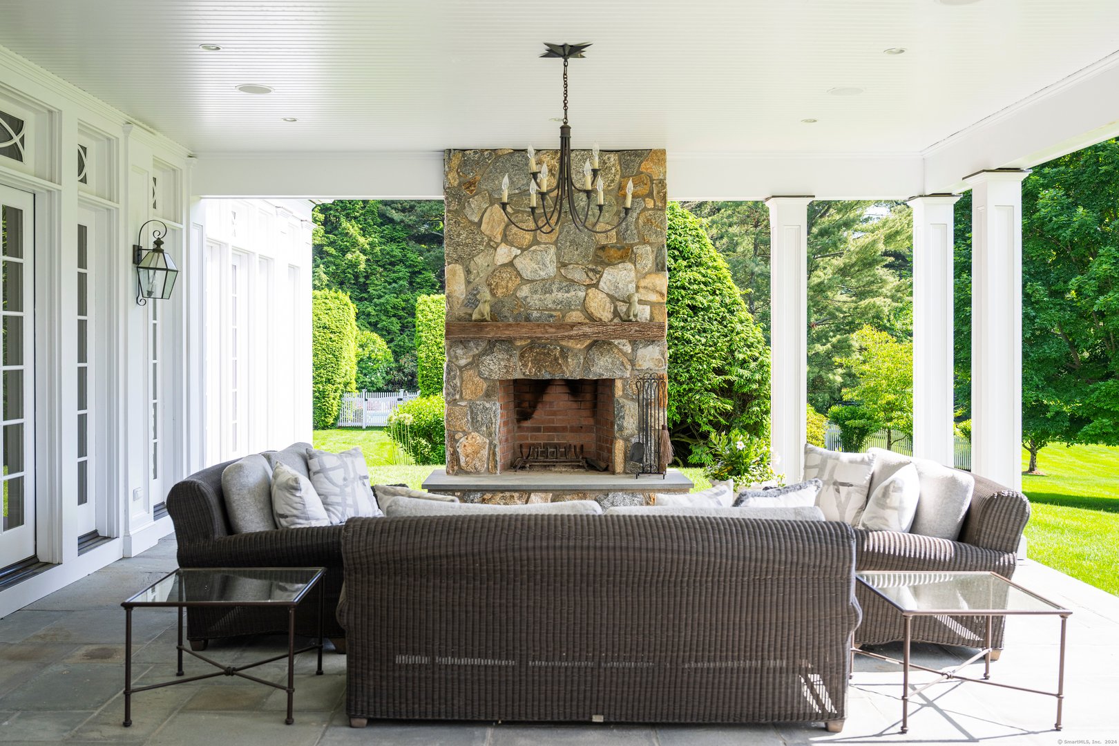 865 Hollow Tree Ridge Road Photo 18