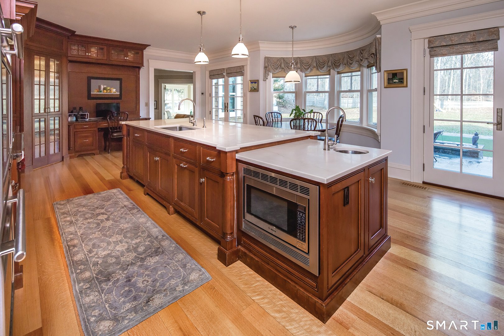 253 Rivergate Drive Photo 9