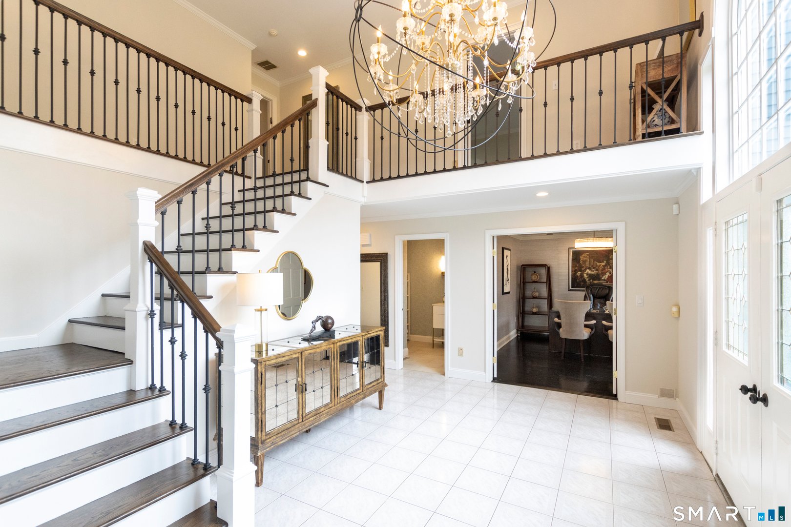 3 Crescent Lane Photo 4